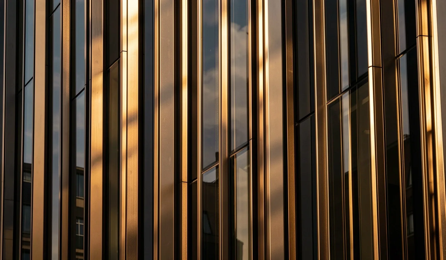 Textura arquitectónica de luz sobre vidrio
